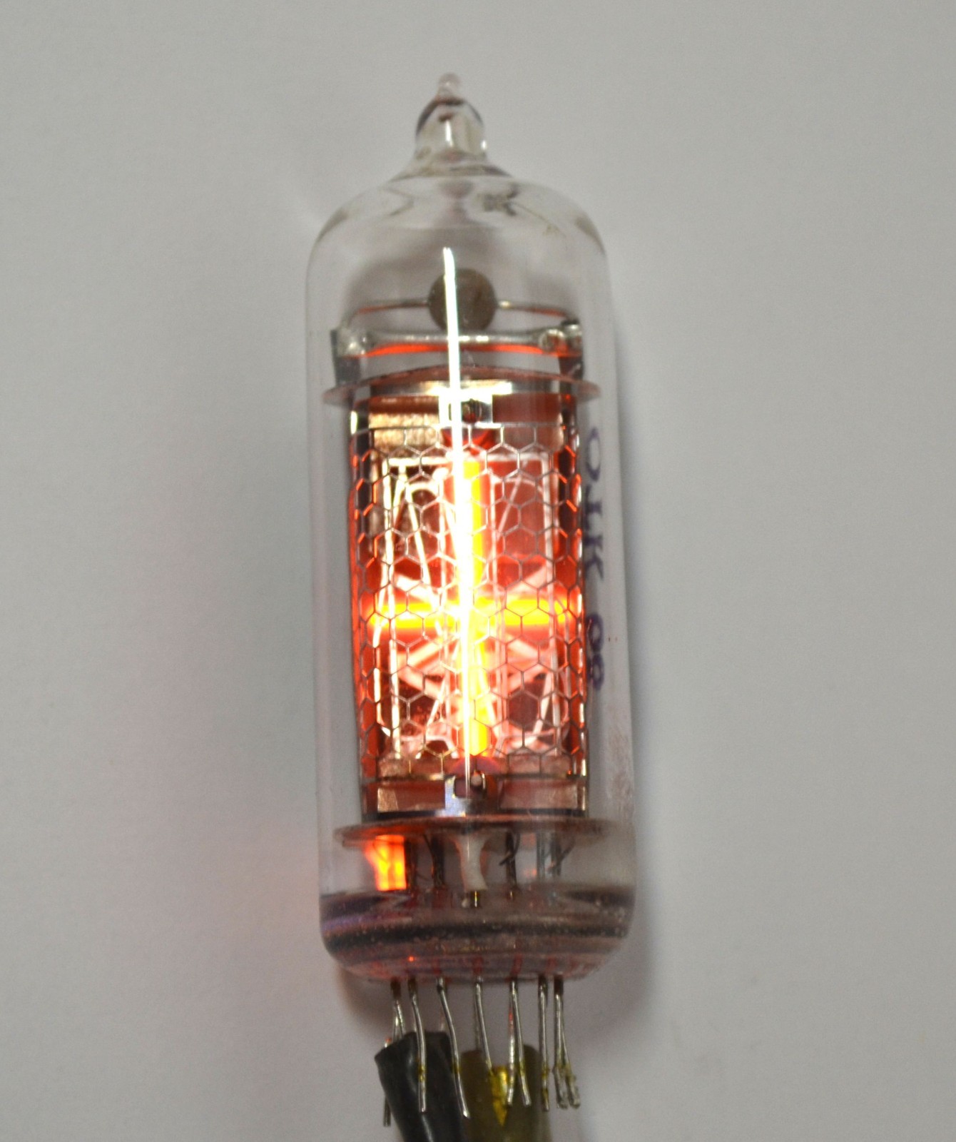 IN-19V 1PCS used NIXIE TUBES 100% GARANTY WORKING IN19V IN19 - Image 3