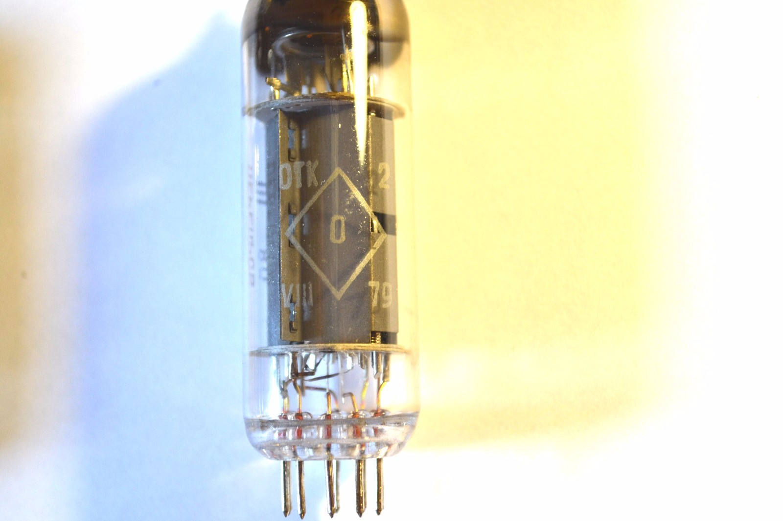 NOS 1pcs 6P14P-EV Gold Grid tubes 7189 6B5Q EL84 5881 6P14P 6П14П - Image 2