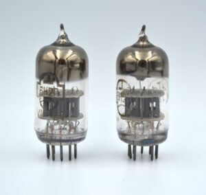 NEW 2pcs 6N2P MATCHED PAIR Tube Reflector NOS 12AX7 ECC83 7025 575 E83CC