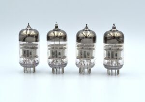 NEW 4pcs 6N2P-V MATCHED QUAD Voskhod Rocket Tube NOS 12AX7 ECC83 7025 575