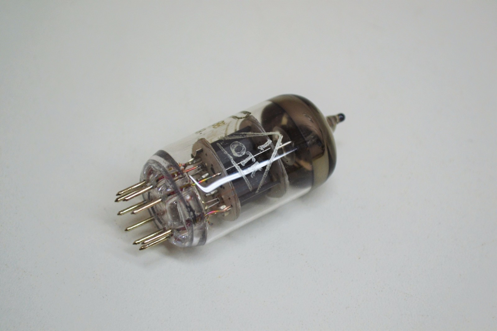 4pcs 6N1P-EV MATCHED QUAD Used Tube ECC88 E88CC 6DJ8 6922 GARANTY WORKING - Image 2